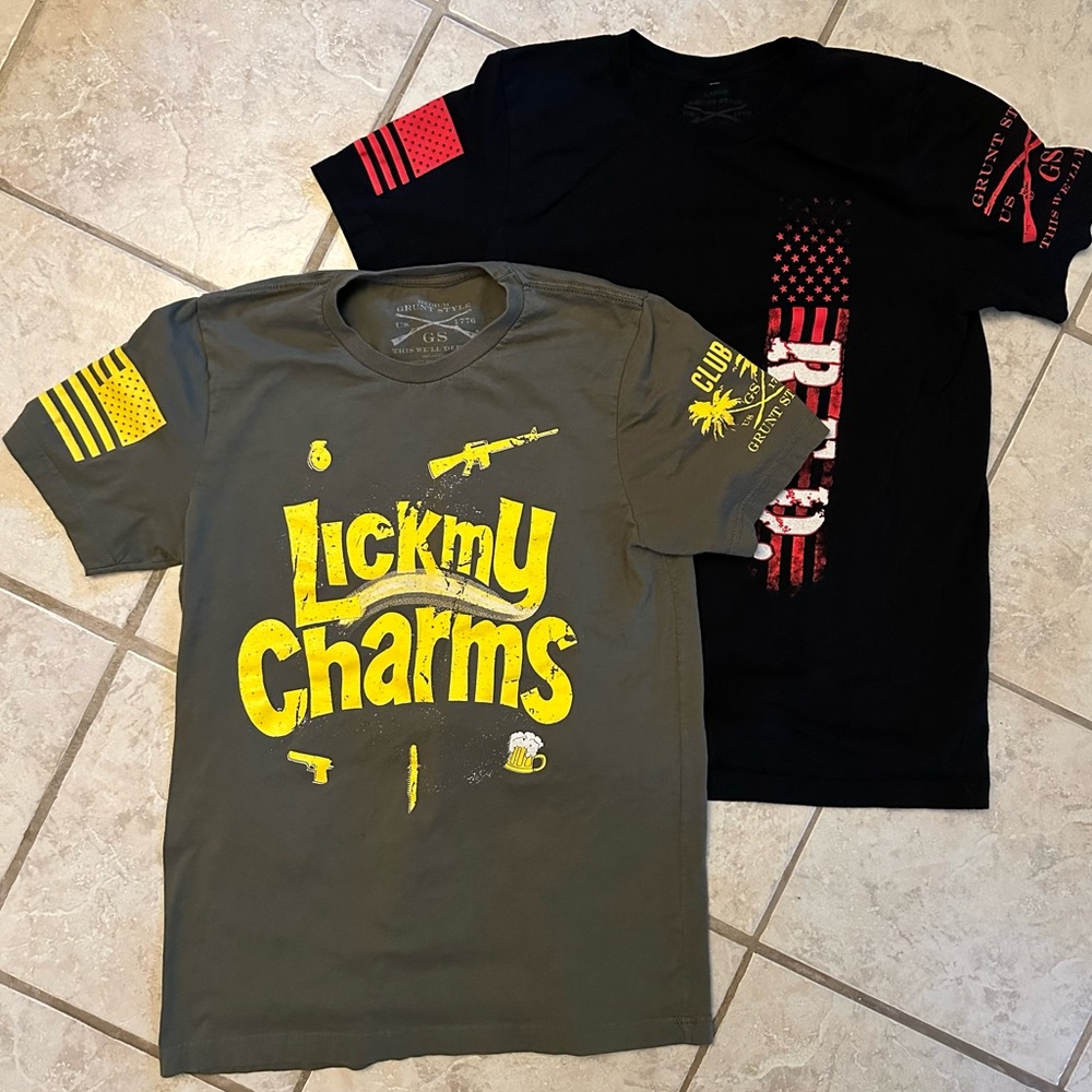 2 Grunt Style Men’s T-shirts Size Medium